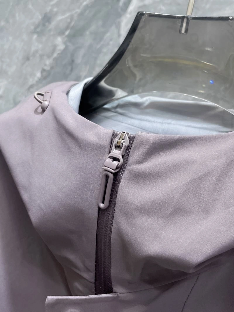 Trendy Descente Outwear 161872