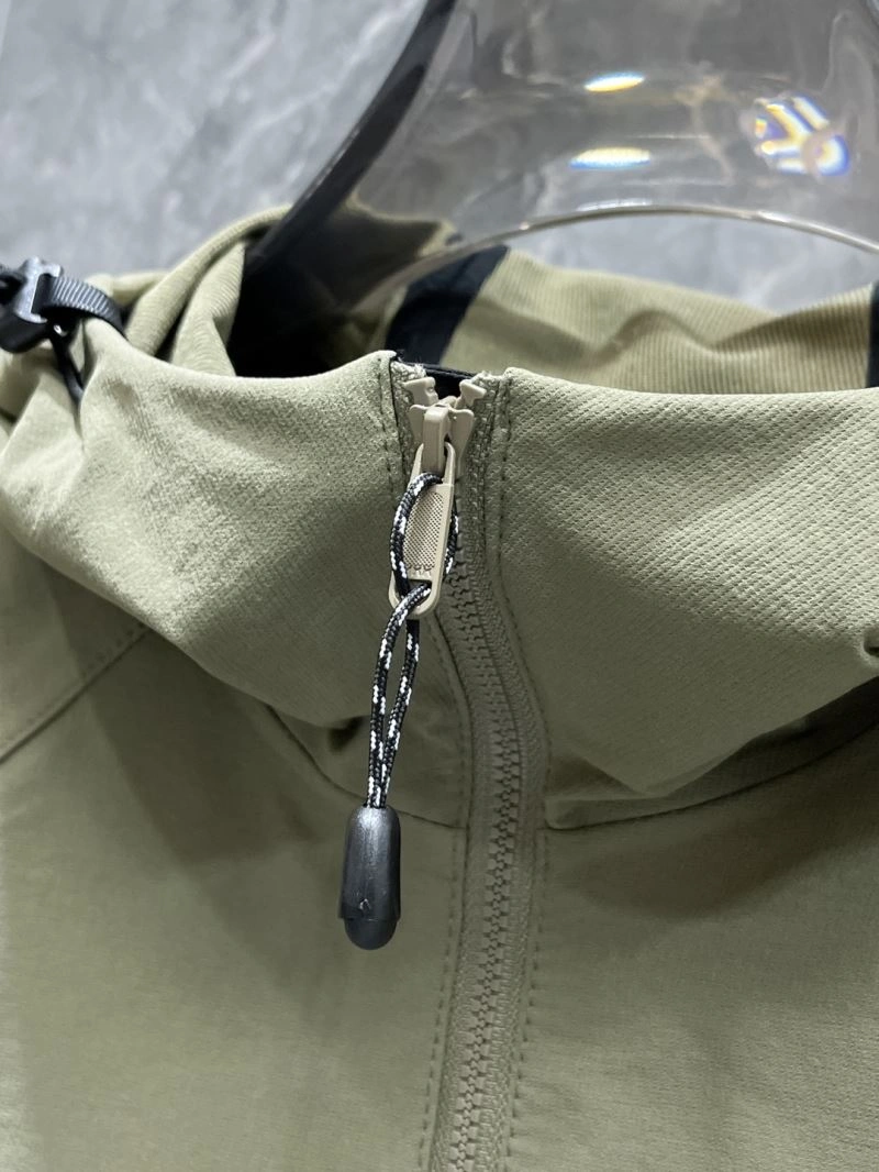 ZeroBulk Descente Outwear 161866