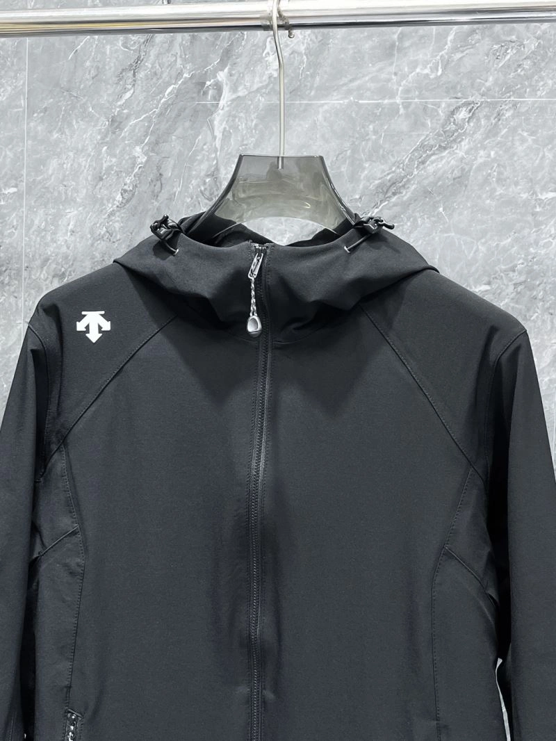 Tailored Descente Outwear 161865