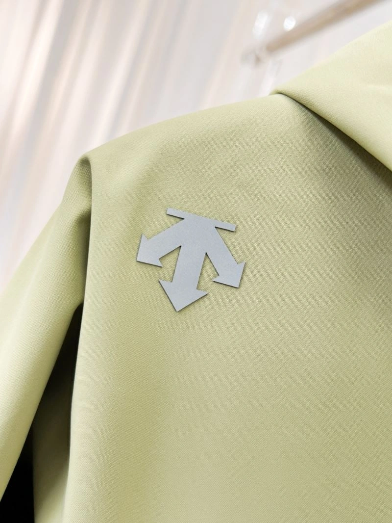 Neat Descente Outwear 161870