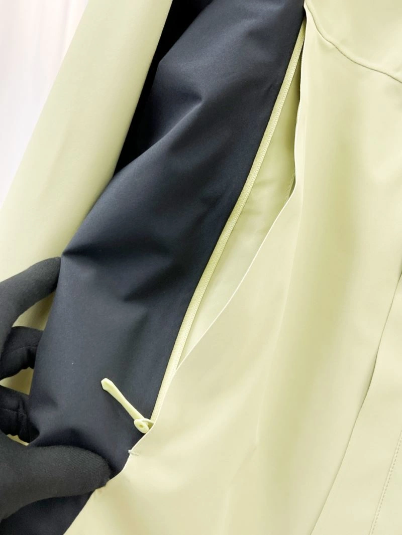 Neat Descente Outwear 161870