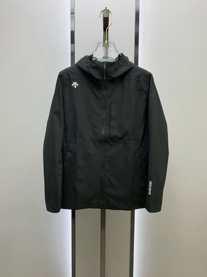 Comfortable Descente Outwear 161862