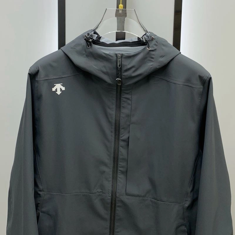 Breathable Descente Outwear 161919