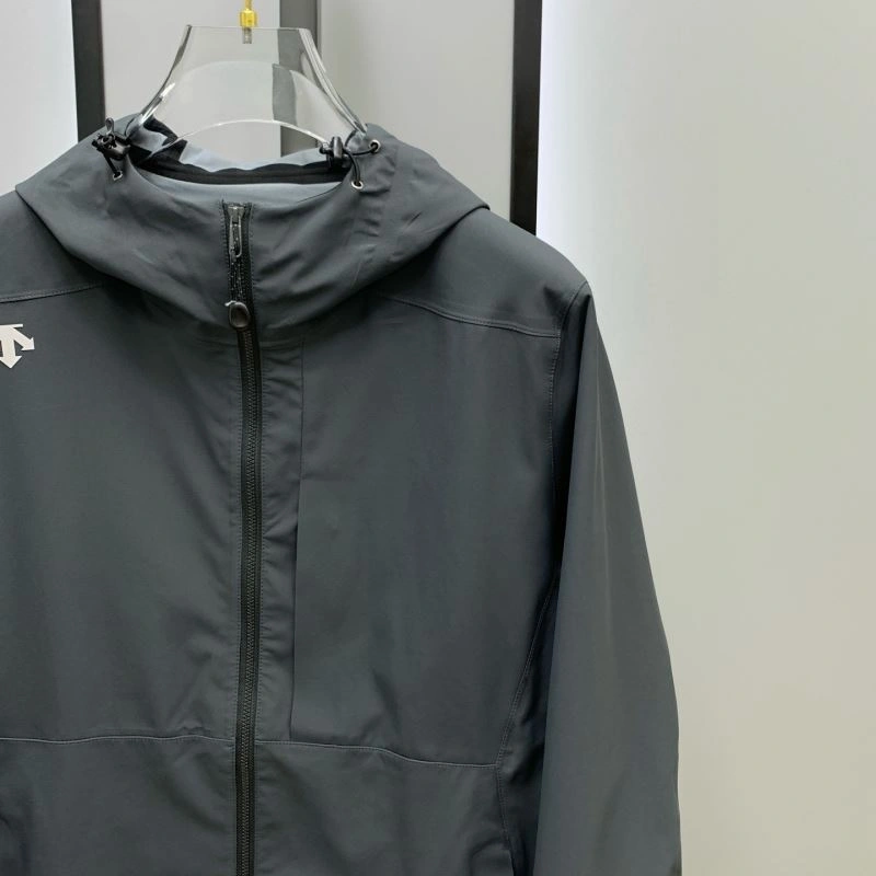 Breathable Descente Outwear 161919