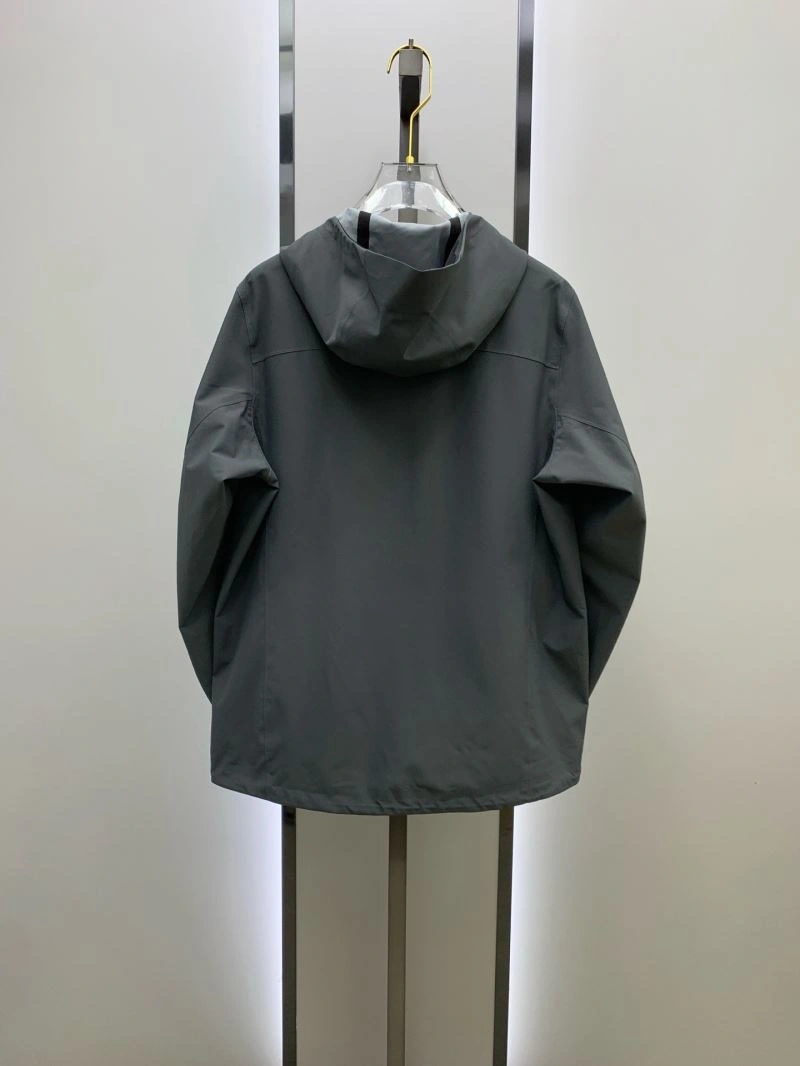 Breathable Descente Outwear 161919