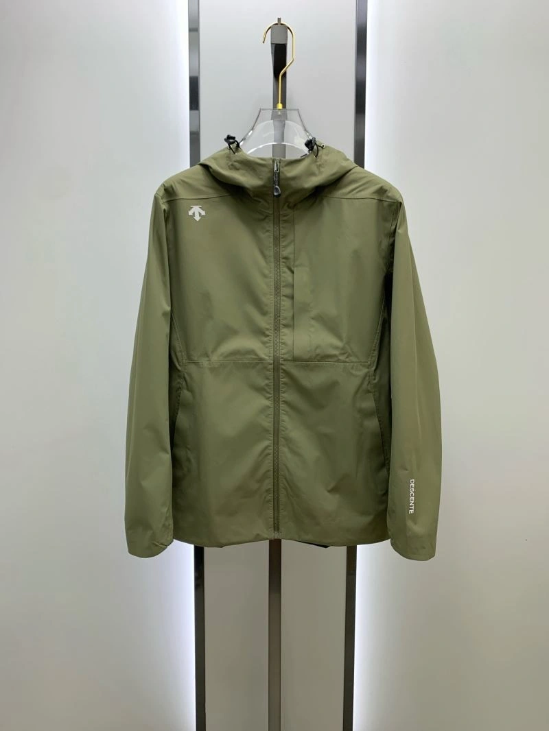HighQuality Descente Outwear 161860