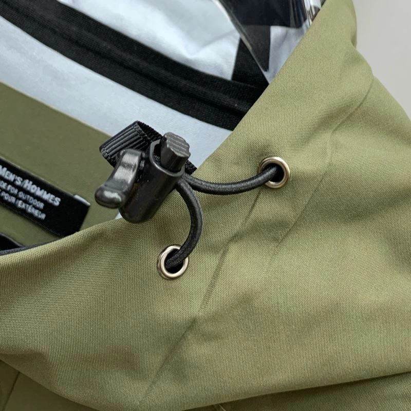 HighQuality Descente Outwear 161860