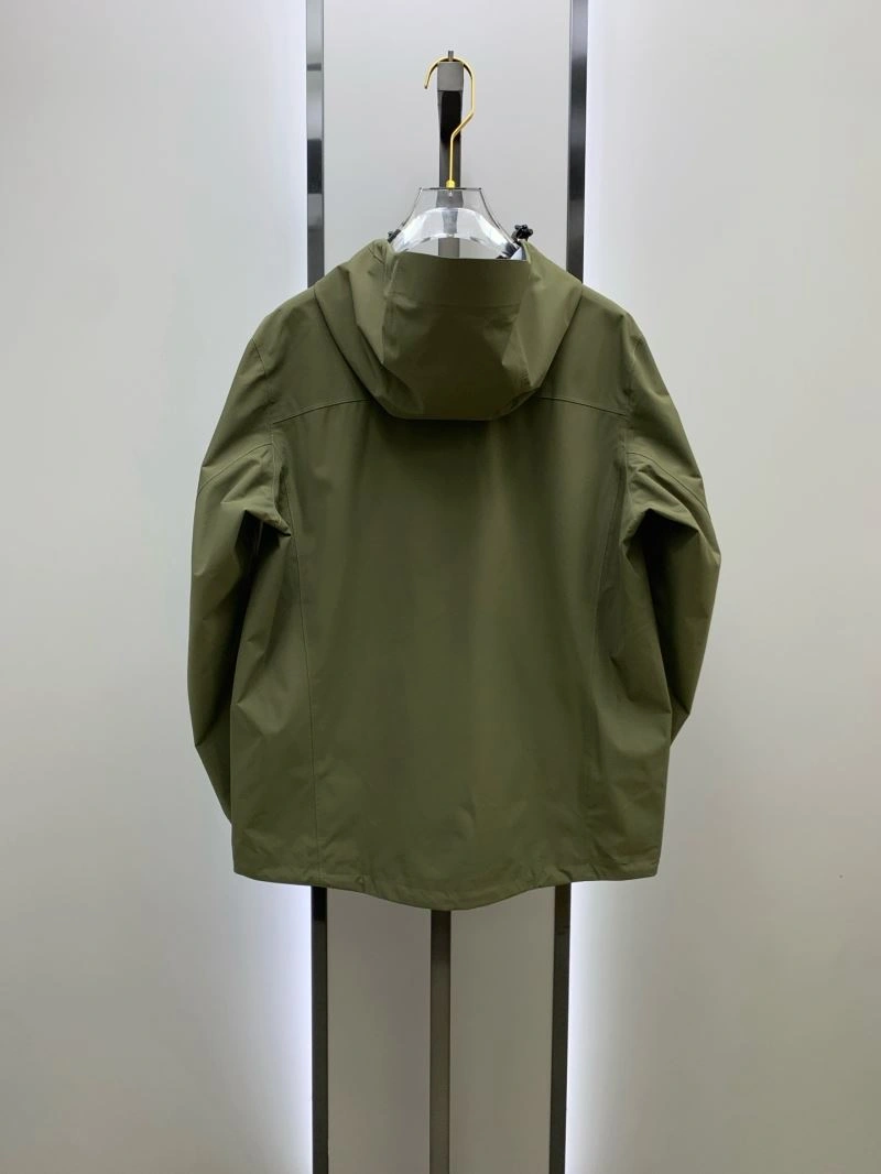 HighQuality Descente Outwear 161860