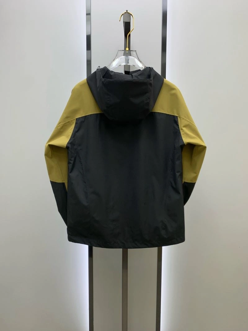 Descente Outwear Comfortable 161886
