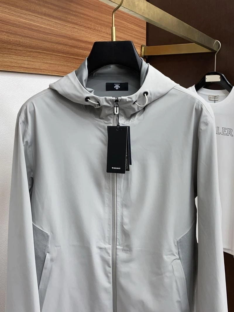 Descente Outwear Contemporary 160841