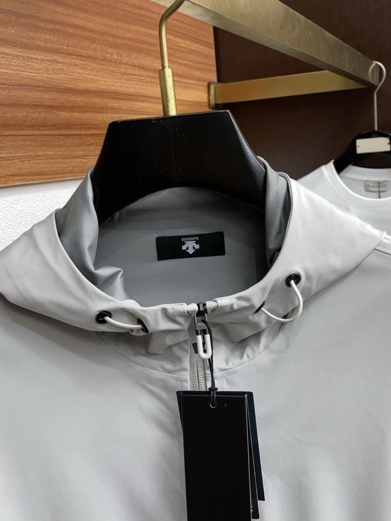 Descente Outwear Contemporary 160841