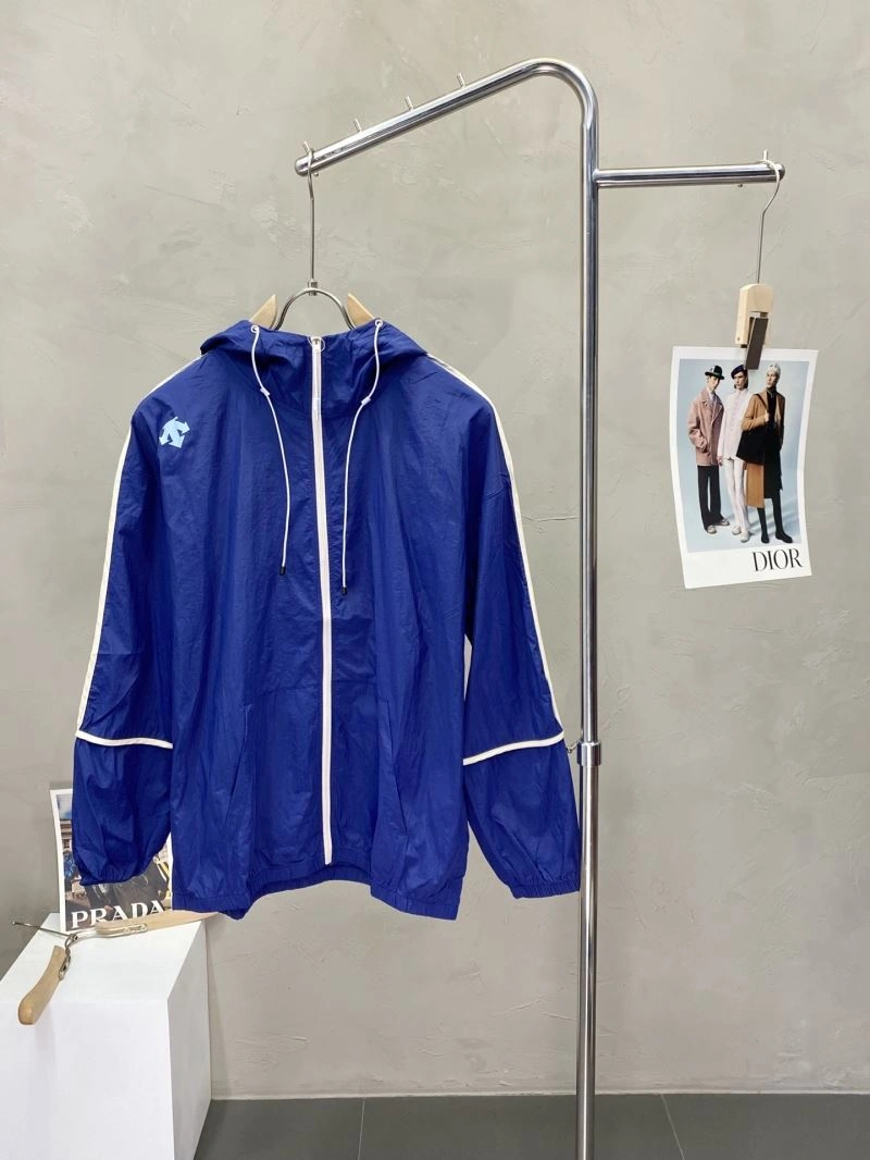 Fashionable Descente Outwear 160877