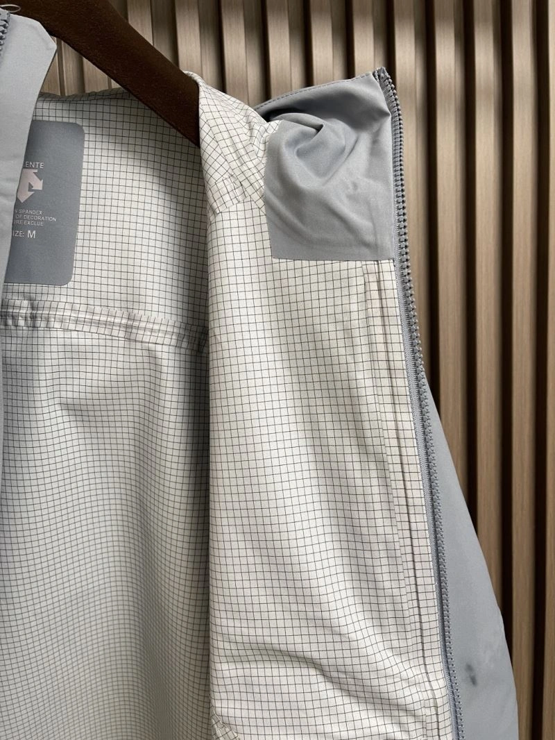 Descente Outwear SmoothTexture 160838