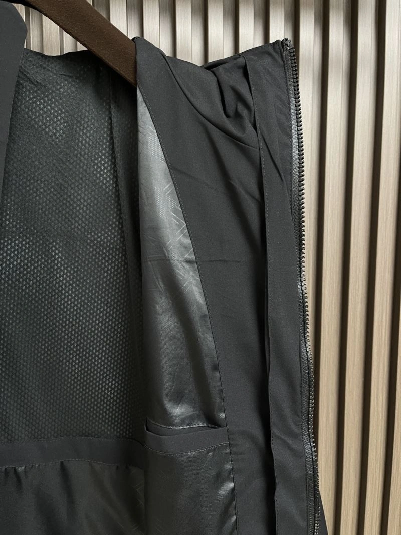 Descente Outwear Breathable 160835