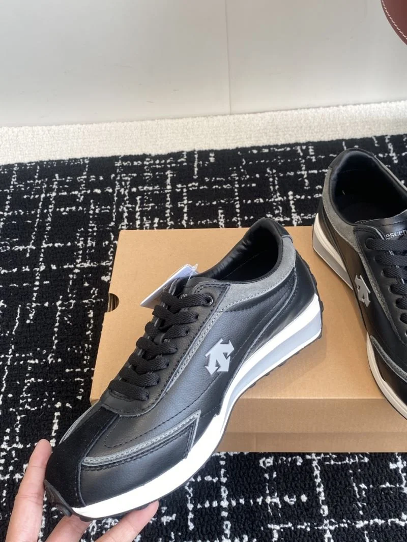 Descente Shoes Packable 12555
