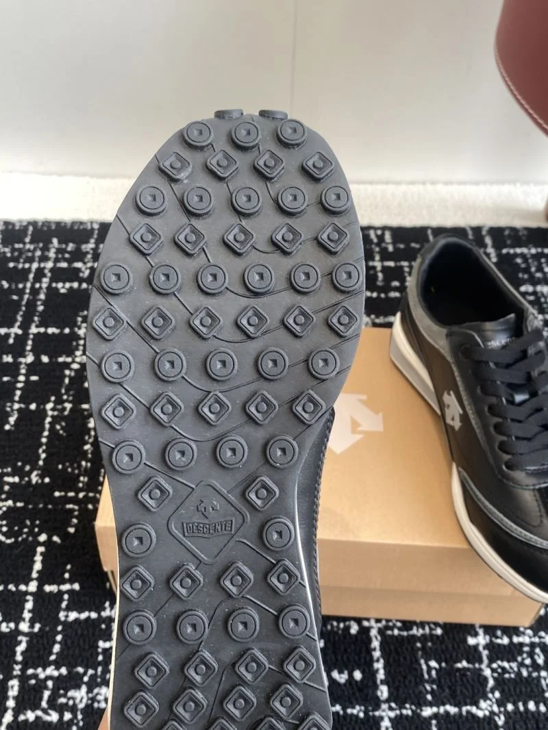 Descente Shoes Packable 12555