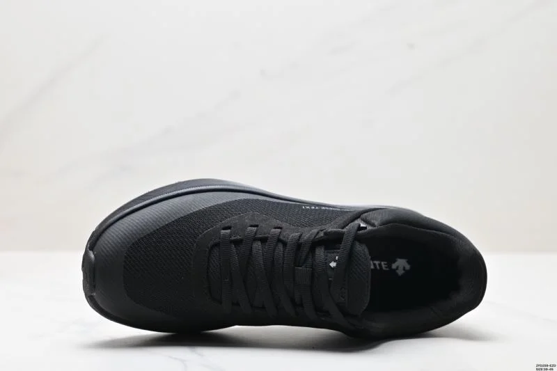 Descente Shoes Stretchable 3646