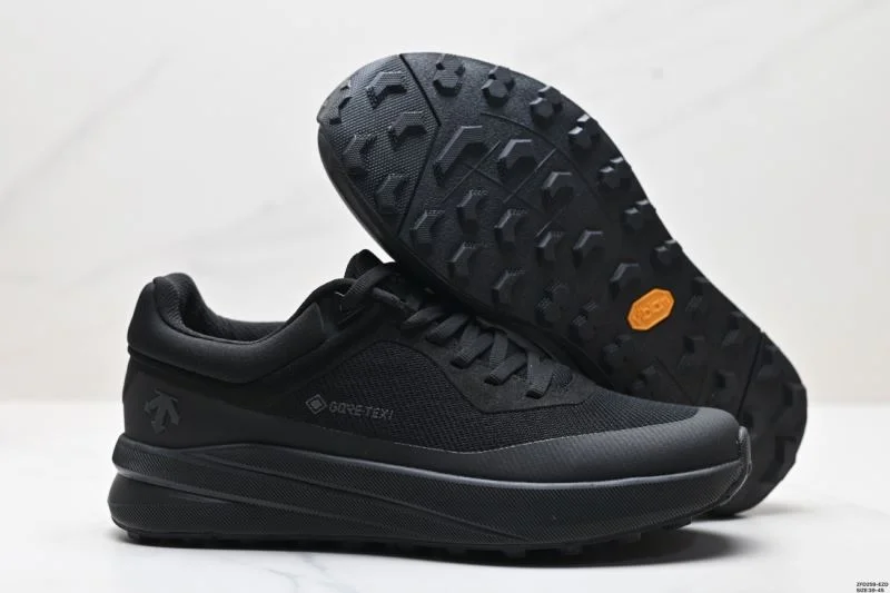 Descente Shoes Stretchable 3646