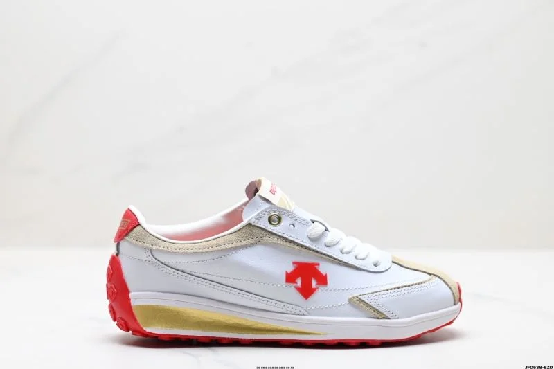 Descente Shoes Affordable 3569