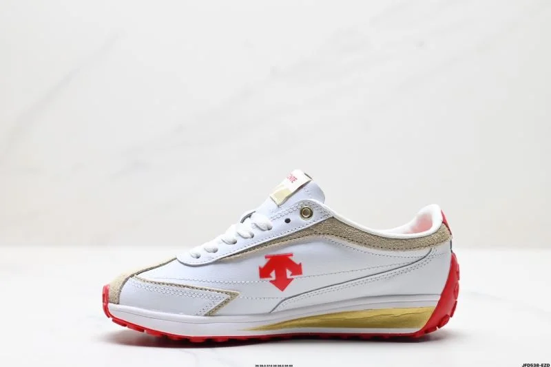 Descente Shoes Affordable 3569
