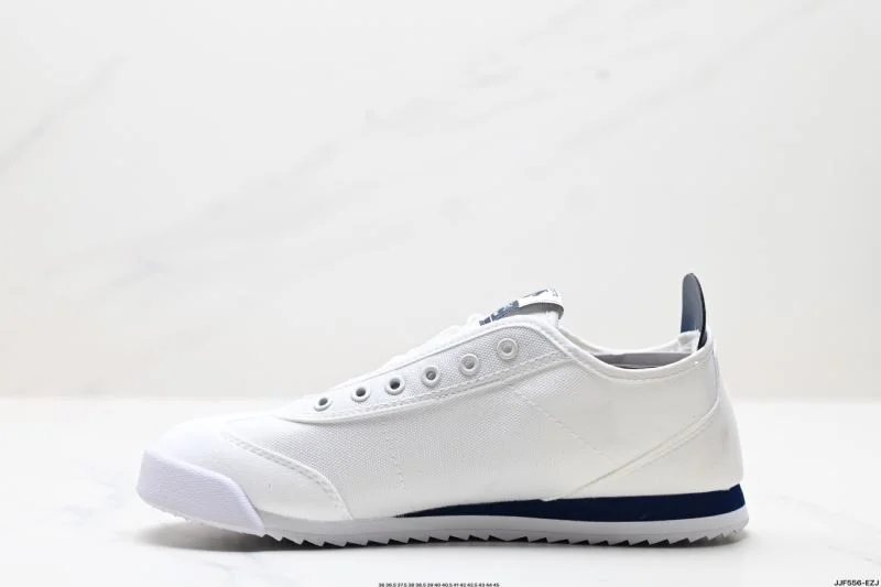 Snug Descente Shoes 3578