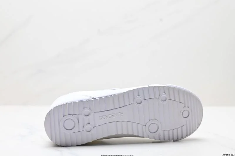Snug Descente Shoes 3578