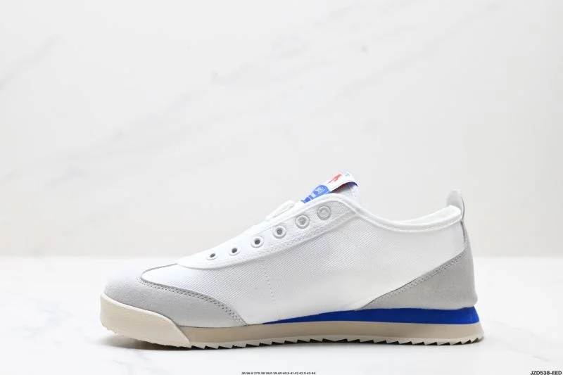 Descente Shoes Bold 3568