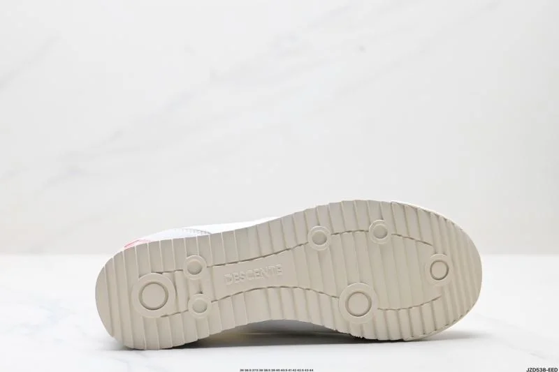 Descente Shoes Bold 3568