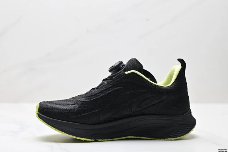 StreetReady Descente Shoes 3567