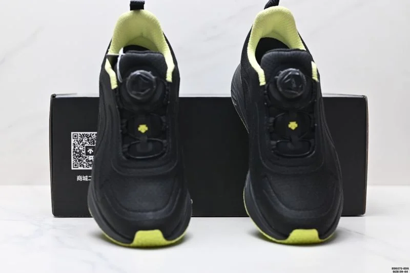 StreetReady Descente Shoes 3567
