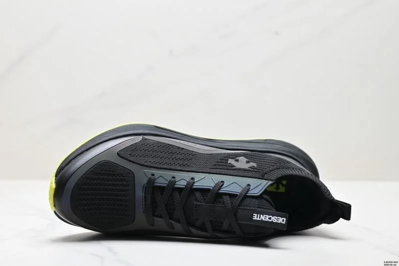 Descente Shoes SmoothTexture 3564