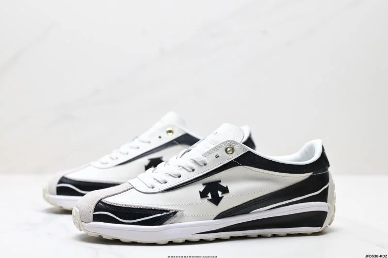 Descente Shoes Lightweight 3563