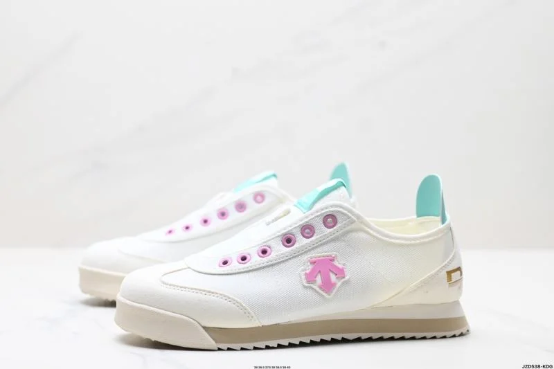 Descente Shoes Unisex 3643