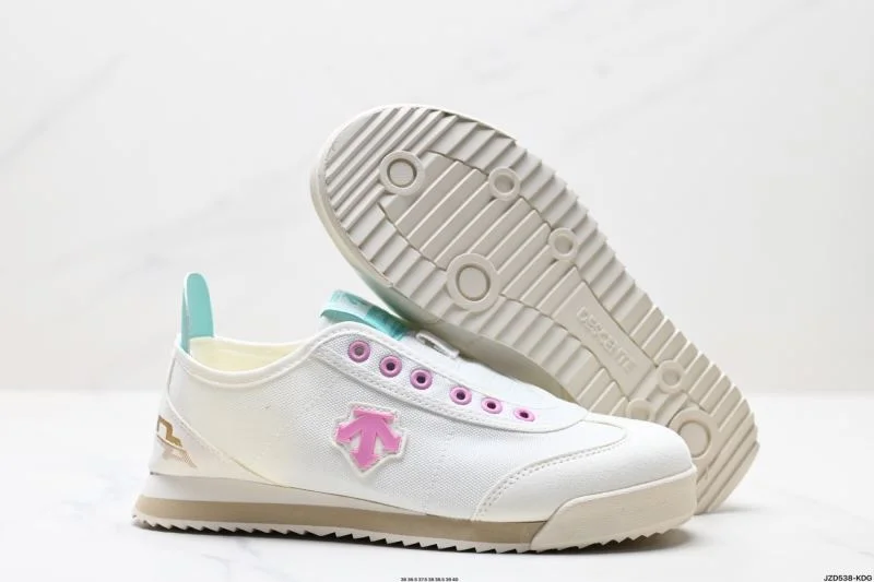 Descente Shoes Unisex 3643