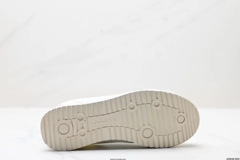 Descente Shoes Unisex 3643