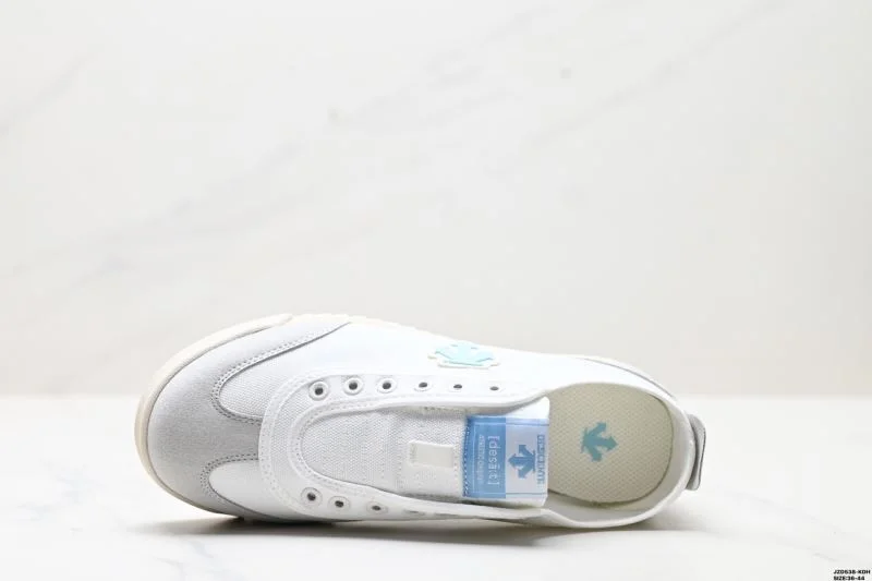 Descente Shoes Durable 3557