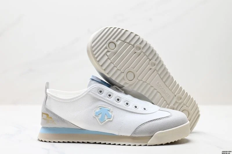 Descente Shoes Durable 3557