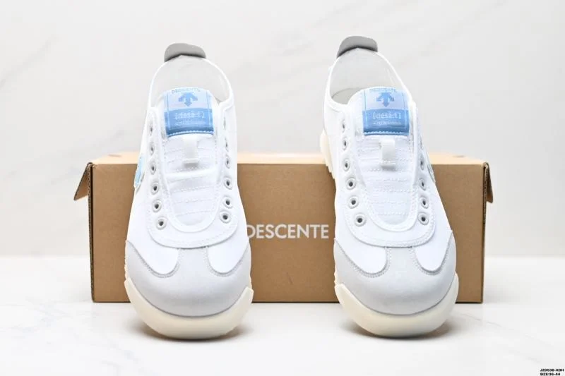 Descente Shoes Durable 3557
