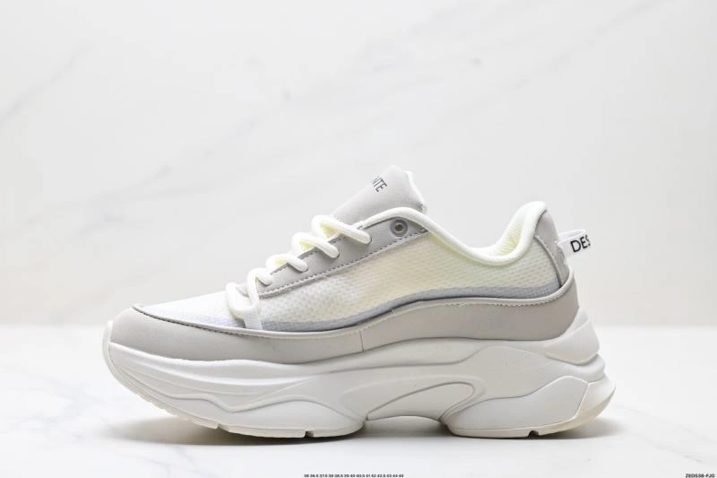 Breathable Descente Shoes 2508