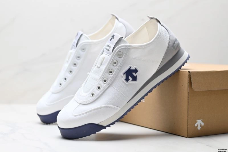 Descente Shoes Unisex 2505