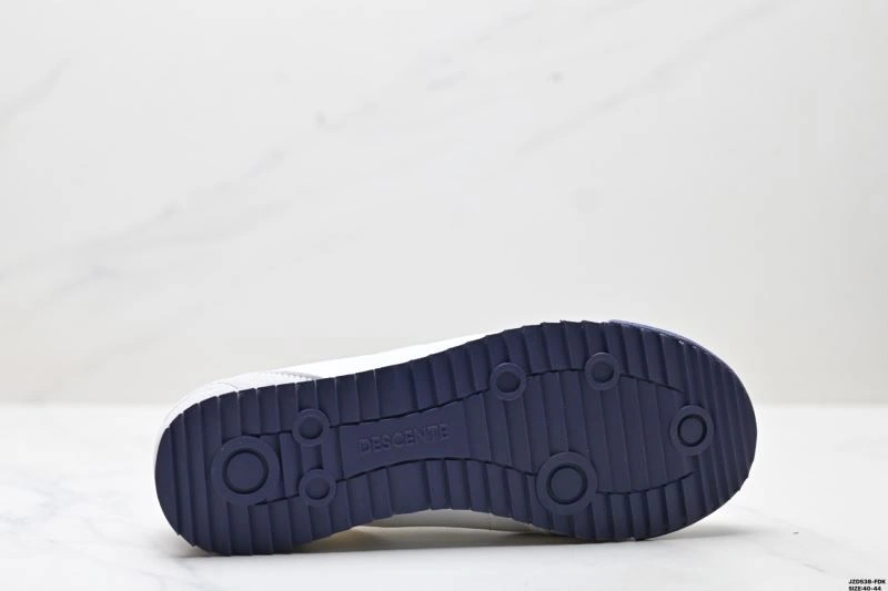 Descente Shoes Unisex 2505