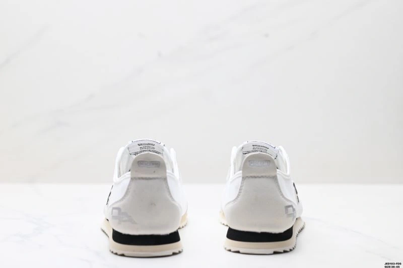 Colorful Descente Shoes 2497