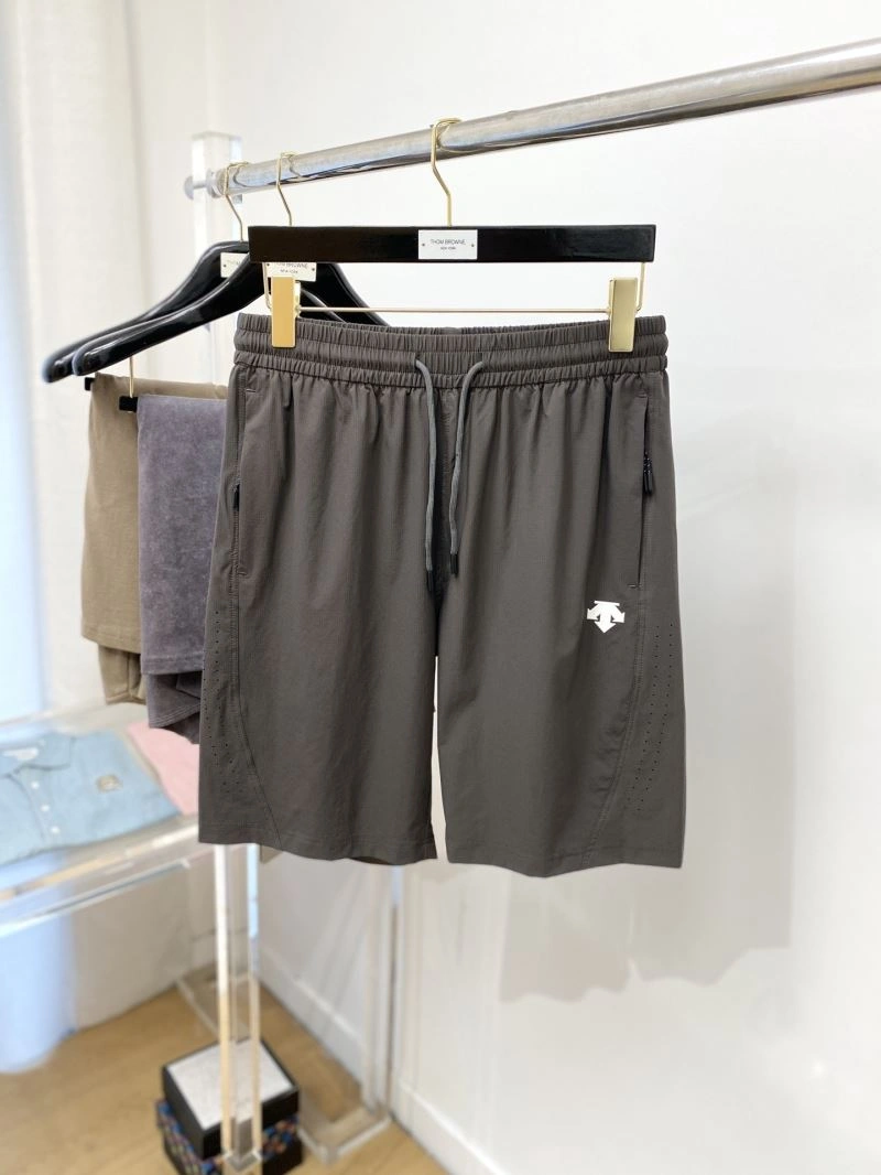 Youthful Descente Short Pants 159647
