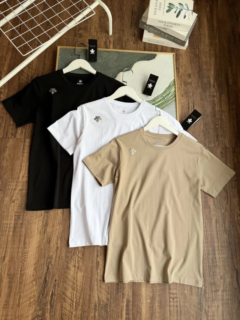 Comfortable Descente T-Shirts 163023