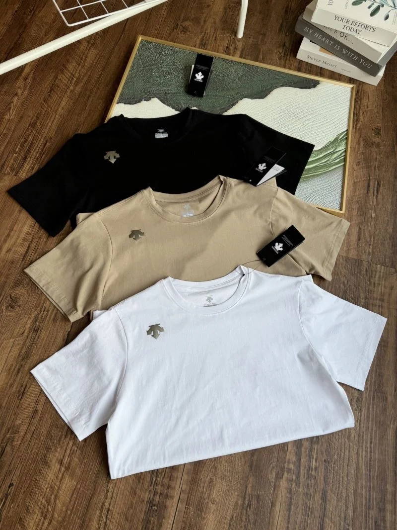 Comfortable Descente T-Shirts 163023