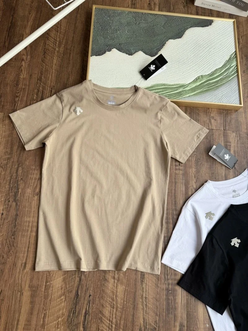Comfortable Descente T-Shirts 163023