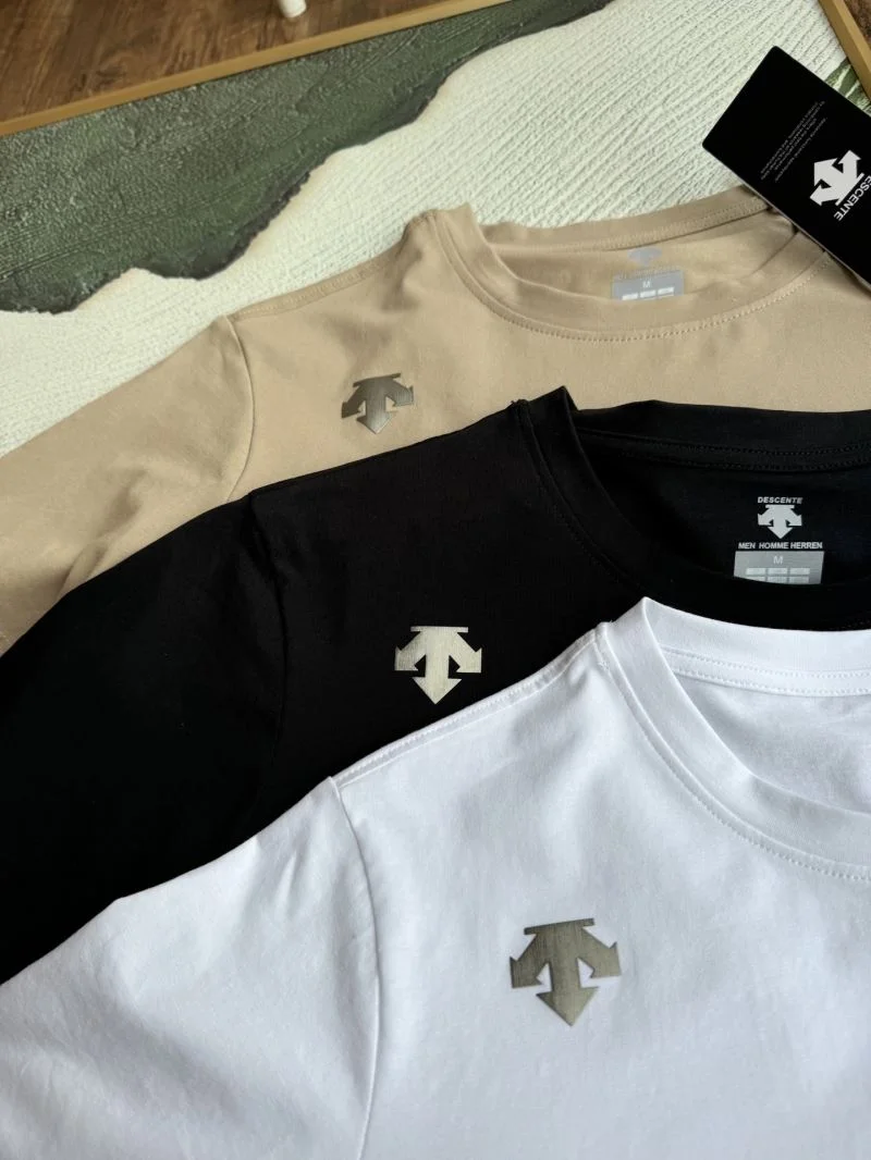 Comfortable Descente T-Shirts 163023