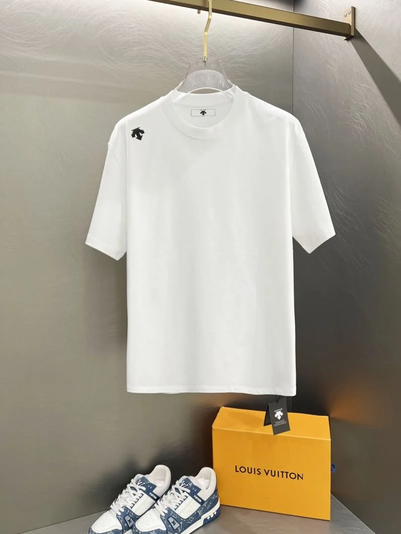 TechFriendly Descente T-Shirts 162976