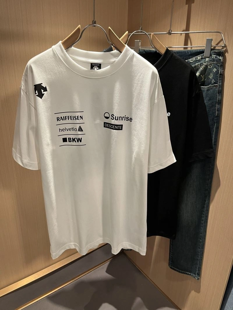 Descente T-Shirts Trendsetting 161883