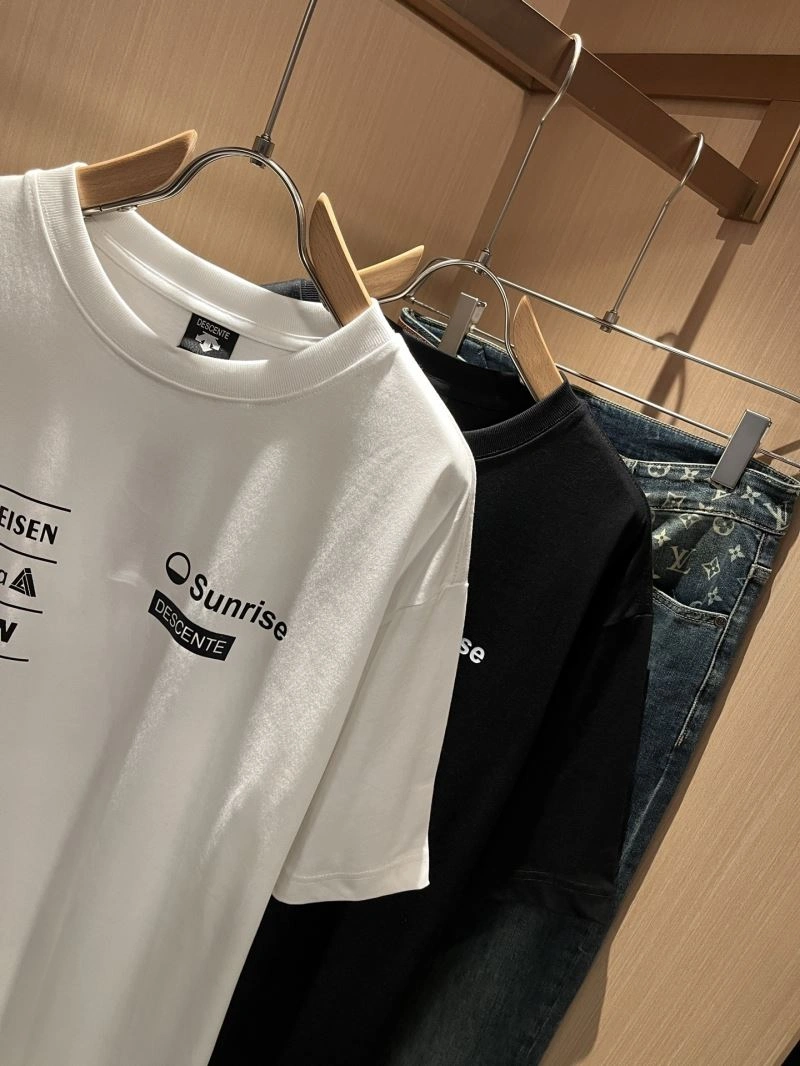 Descente T-Shirts Trendsetting 161883